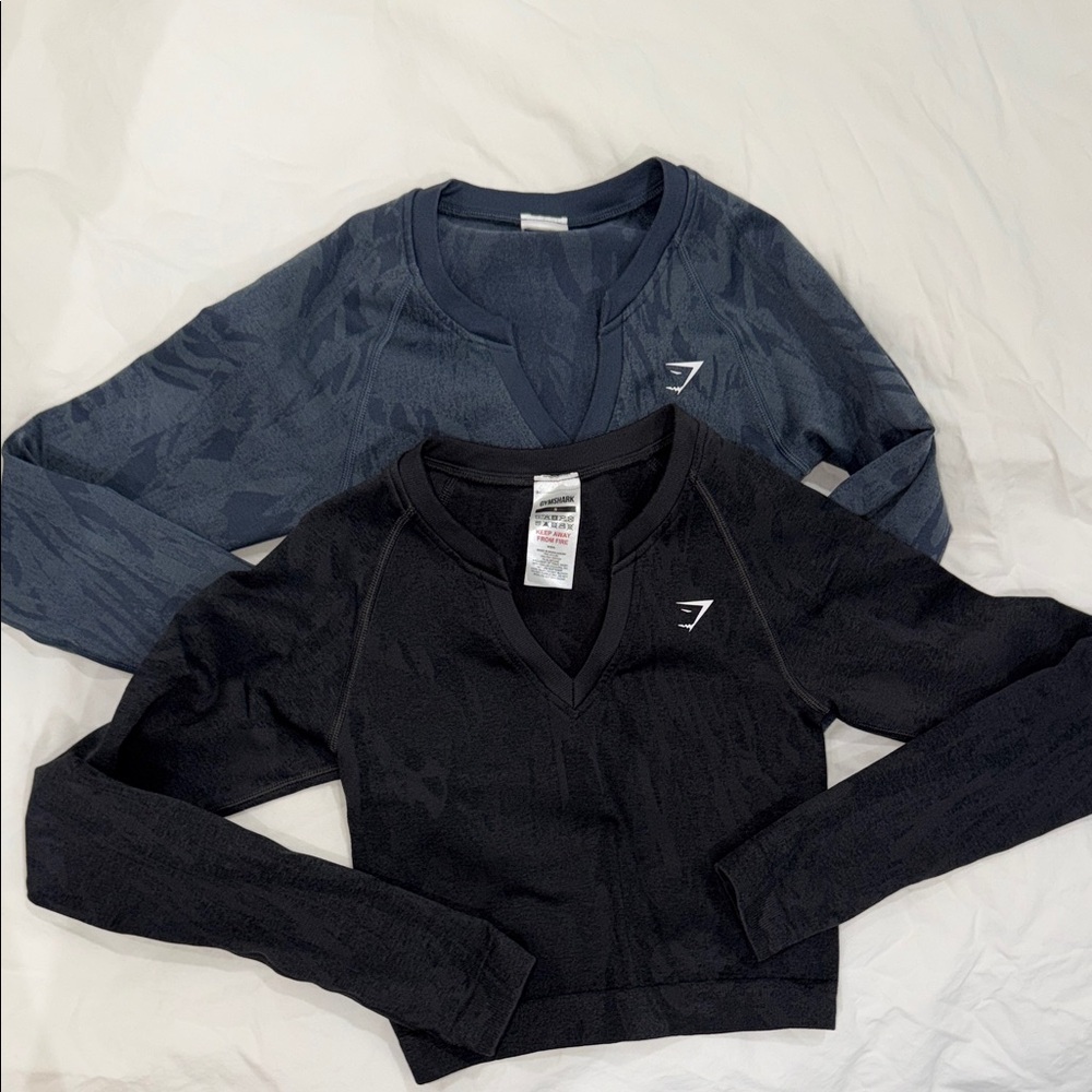 Gymshark V-Neck Sweater Duo - Midnight Black and Deep Blue